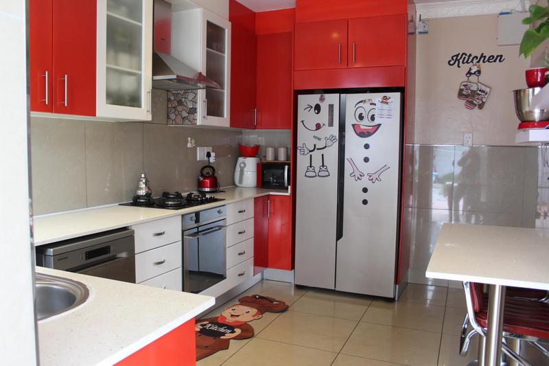 2 Bedroom Property for Sale in Ruyterwacht Western Cape